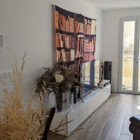 Holiday home Maison De Charme Isle Sur La Sorgue L'Isle-sur-la-Sorgue